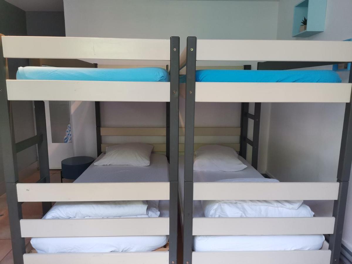 Cassis Hostel Екстериор снимка