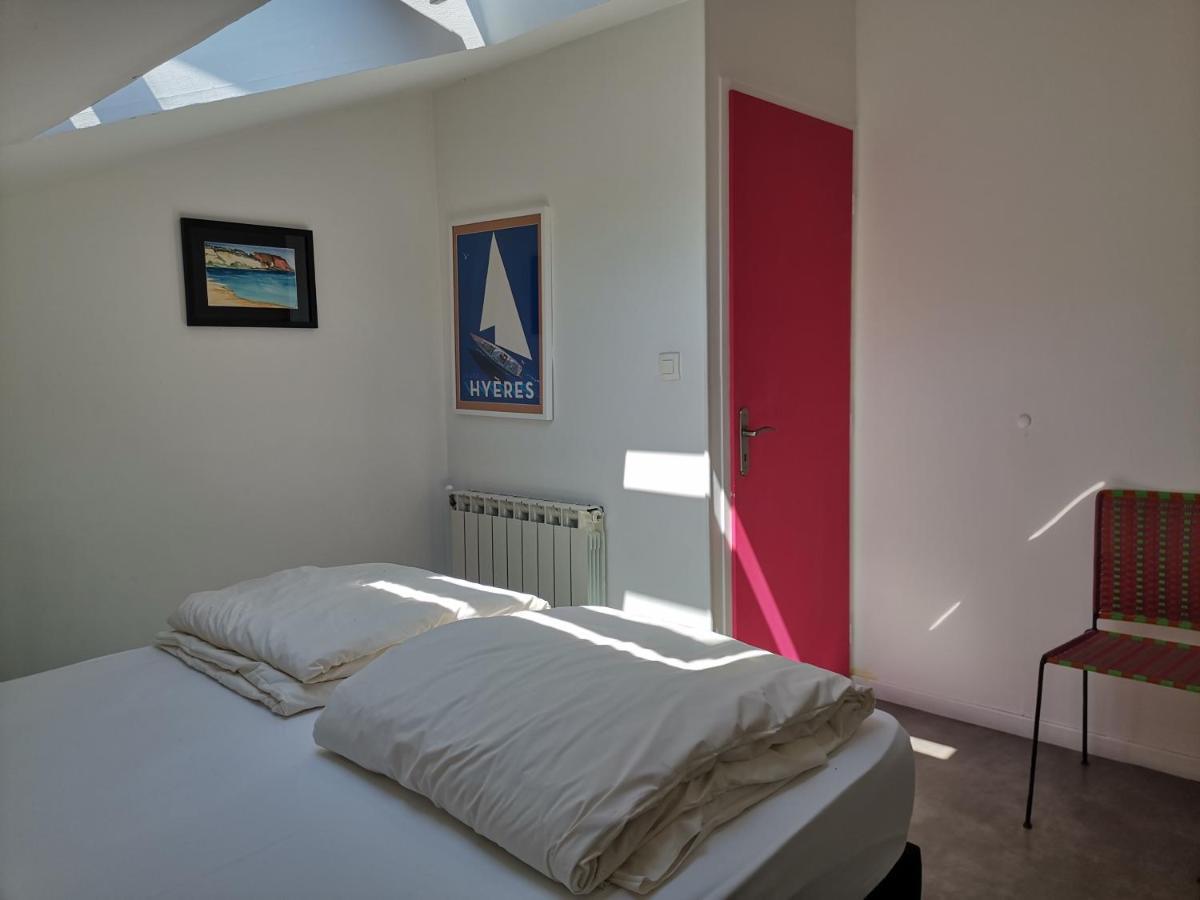 Cassis Hostel Екстериор снимка