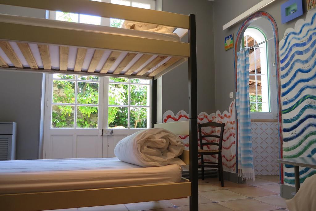 Cassis Hostel Екстериор снимка